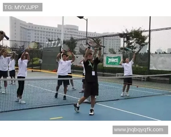 重庆网球队的节奏与激情探讨:聚焦网球运动的魅力与发展 重庆网球队的节奏与激情探讨:聚焦网球运动的魅力与发展