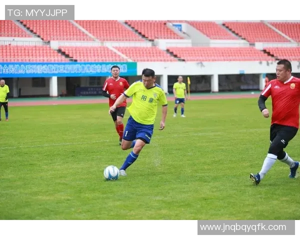 赛后分析：广州足球队与南京足球队速度对比及战术探讨